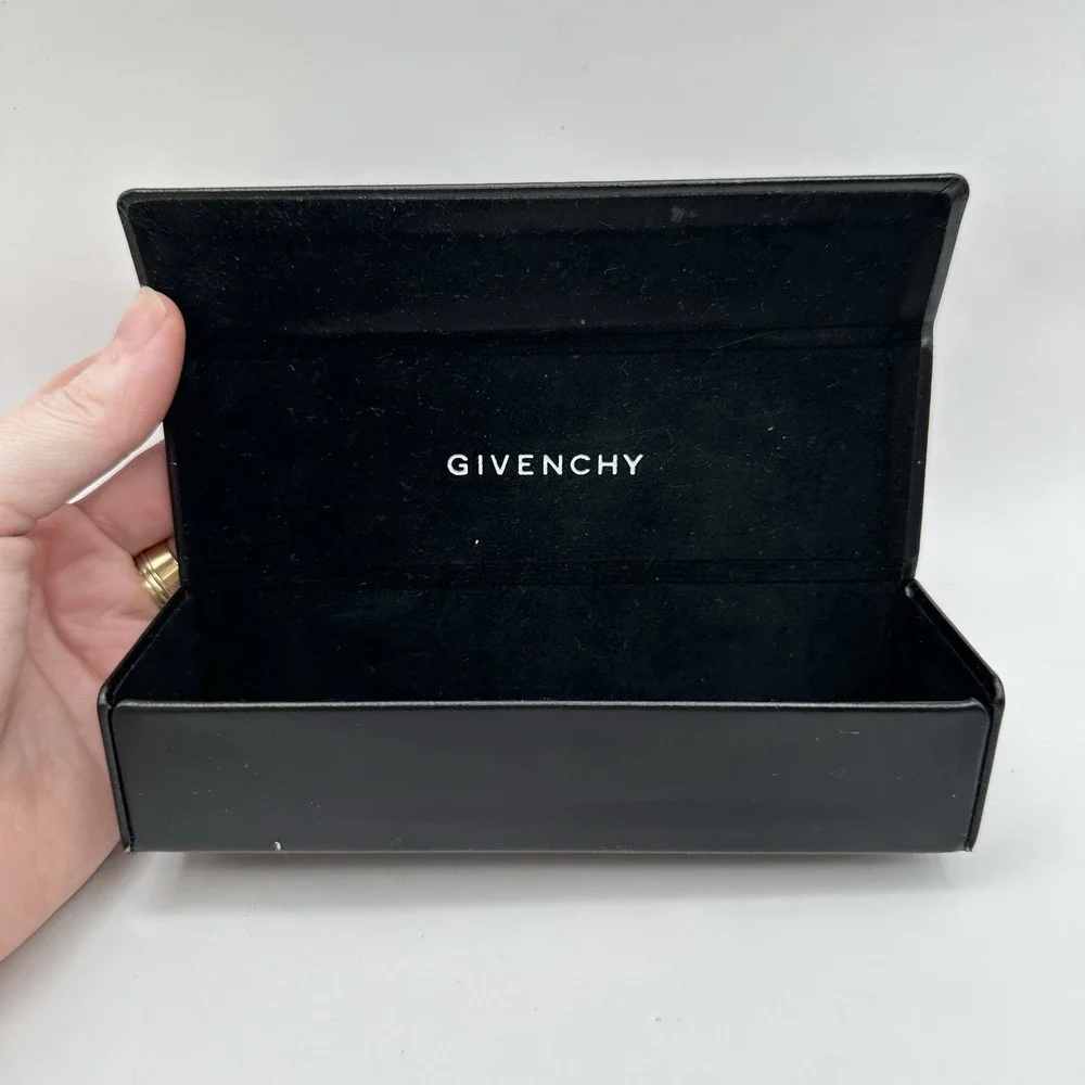 GIVENCHY BLACK SUNGLASSES Flip Top Magnetic CASE ONLY Designer Luxury Summer